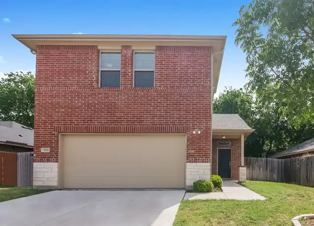 Property at 2848 Pacifico Way, Fort Worth, TX, 76111, 4 beds, 2.5 baths, [object Object]