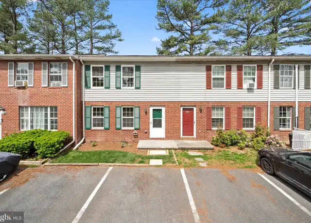 Property at 228 Carroll Dr, Stephens City, VA, 22655, 2 beds, 1.5 baths, [object Object]