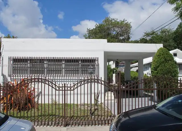Property at 926 SW 10th Ave Unit 3, Miami, FL, 33130, 1 bed, 1 bath, [object Object]
