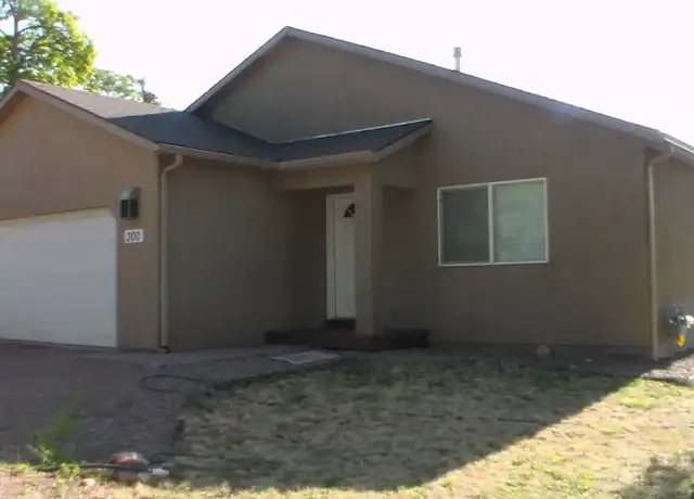 Property at 300 N Raynolds Ave, Canon City, CO, 81212, 3 beds, 2 baths, [object Object]
