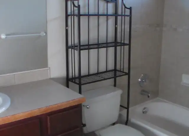 Property at 300 N Raynolds Ave, Canon City, CO, 81212, 3 beds, 2 baths, [object Object]