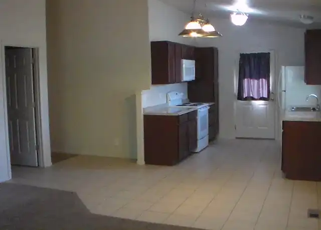 Property at 300 N Raynolds Ave, Canon City, CO, 81212, 3 beds, 2 baths, [object Object]