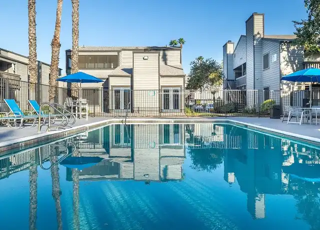 Property at evRIA Diamond Valley - 1025 S Gilbert St, Hemet, CA, 92543, 1 bed, 1 bath, [object Object]