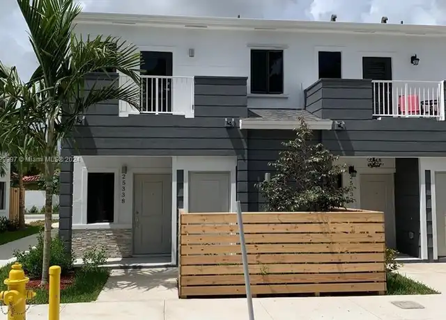 Property at 25338 SW 135th Ave, Homestead, FL, 33032, 3 beds, 4 baths, [object Object]