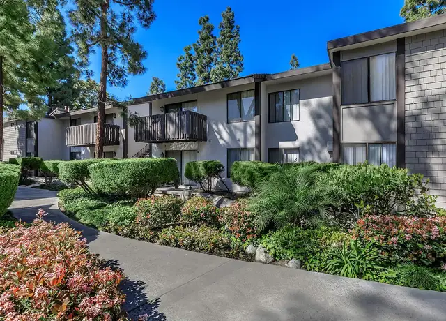 Photo of 2701 S Fairview St, Santa Ana, CA 92704