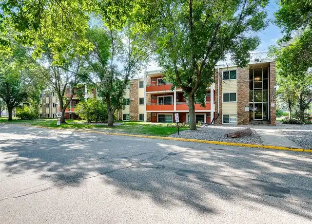 Property at 8312 Zane Ave N Unit NORTH-207, Brooklyn Park, MN, 55443, 3 beds, 1.5 baths, [object Object]