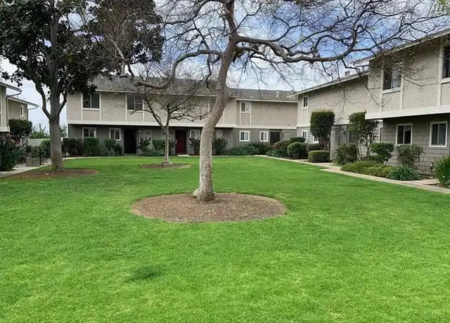 Property at 2112 E Vista Way #23, Vista, CA, 92084, 1 bed, 1.5 baths, [object Object]