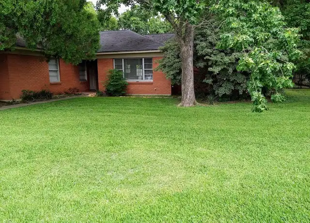 Property at 5722 Parwill St, Houston, TX, 77081, 2 beds, 1 bath, [object Object]