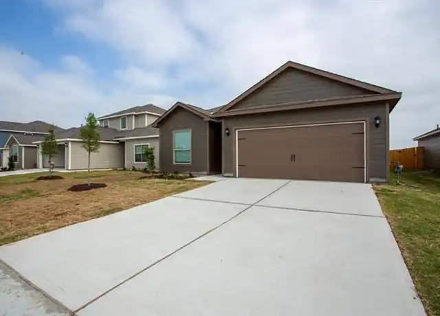 Property at 13526 Musselshell Dr, Ponder, TX, 76259, 3 beds, 2 baths, [object Object]