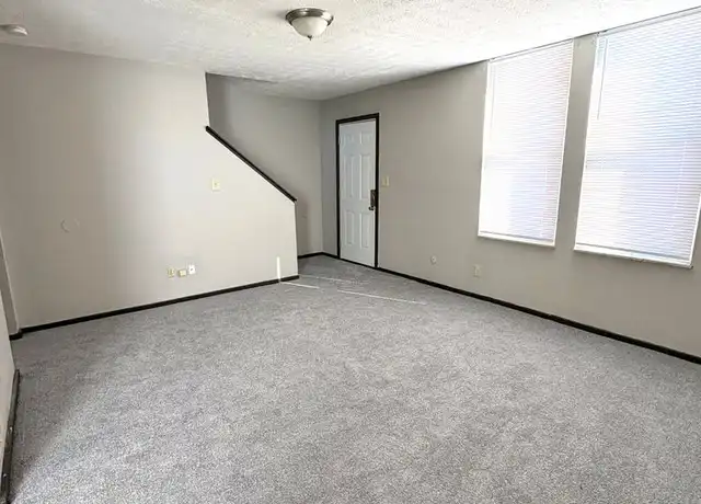 Property at 401 Gilbert St Unit 407, Columbus, OH, 43205, 2 beds, 1 bath, [object Object]