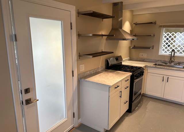 Photo of 222 Gull St, Manhattan Beach, CA 90266