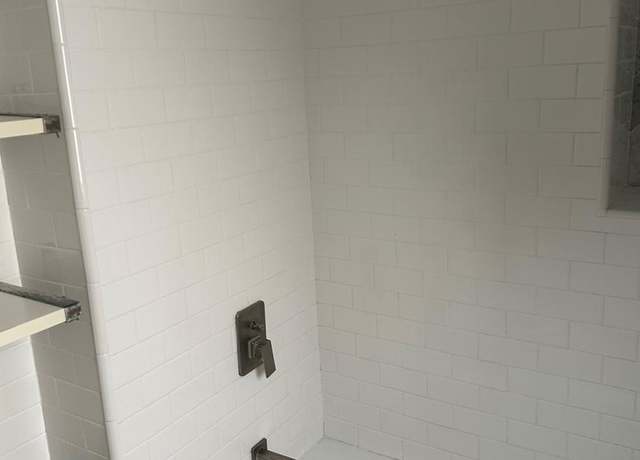 Photo of 222 Gull St, Manhattan Beach, CA 90266
