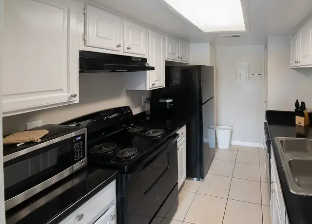 Photo of 4255 Barwood Dr, Orlando, FL 32839