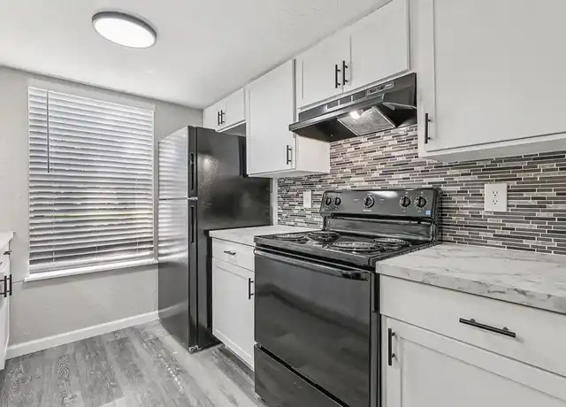 Property at Winford Place Apartments - 4255 Barwood Dr, Orlando, FL, 32839, 1-2 bed, 1-1.5 bath, [object Object]