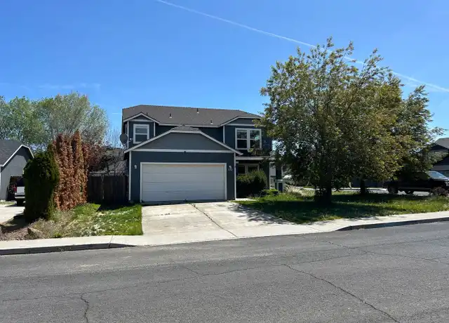 Property at 380 SW 33rd Dr, Redmond, OR, 97756, 3 beds, 2.5 baths, [object Object]