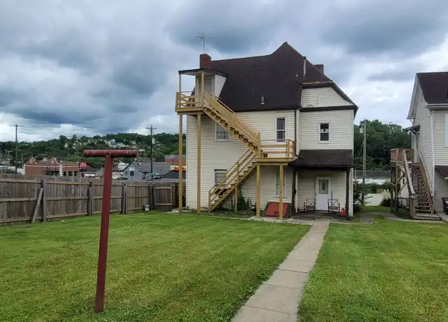Property at 310 Jefferson Ave Unit 3, Washington, PA, 15301, 1 bed, 1 bath, [object Object]