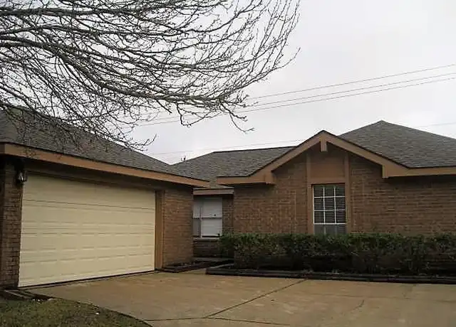 Property at 16747 Starboard View Dr, Friendswood, TX, 77546, 3 beds, 2 baths, [object Object]