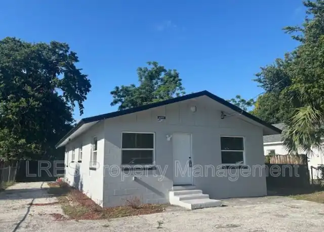 Property at 2204 W Pine St Unit 102, Orlando, FL, 32805, 2 beds, 1 bath, [object Object]