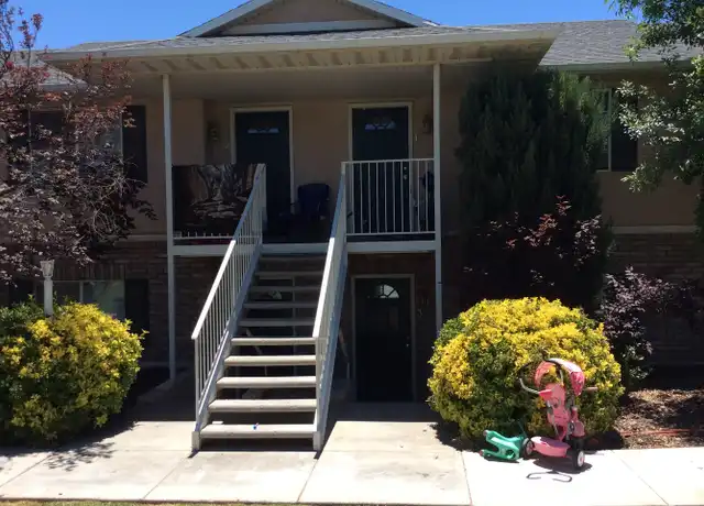 Property at 67 N 200 E Unit 3, Washington, UT, 84780, 3 beds, 1.5 baths, [object Object]