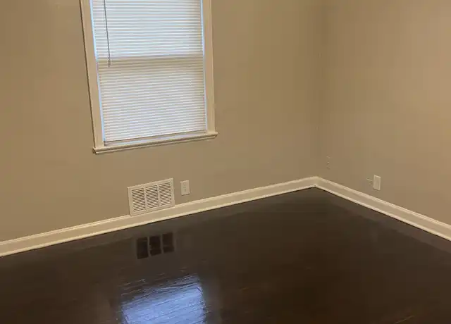 Property at 3322 N 60th St, Milwaukee, WI, 53216, 4 beds, 1 bath, [object Object]