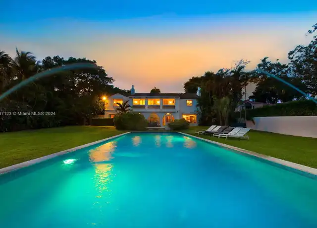 Property at 4745 Pine Tree Dr Unit SF0, Miami Beach, FL, 33140, 10 beds, 9.5 baths, [object Object]