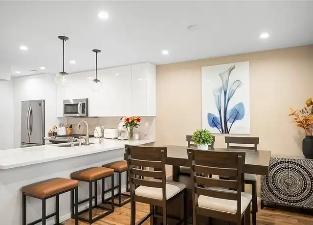 Property at 620 E Harvard Rd Unit C, Burbank, CA, 91501, 1 bed, 1 bath, [object Object]