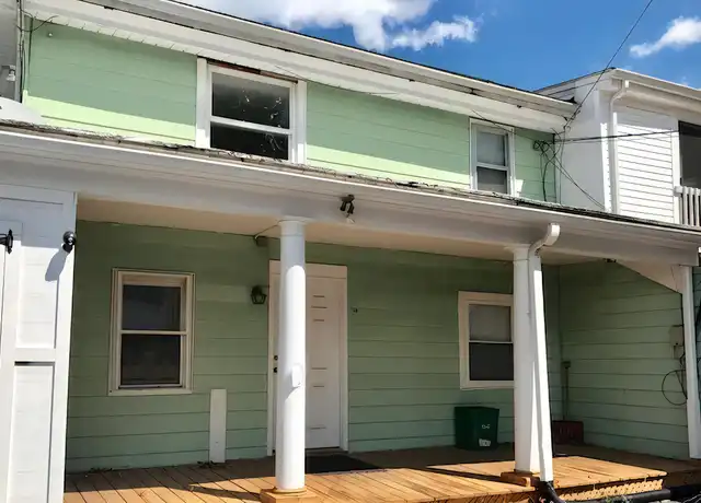 Property at 70 W Main St Apt A, Mount Joy, PA, 17552, 2 beds, 1 bath, [object Object]