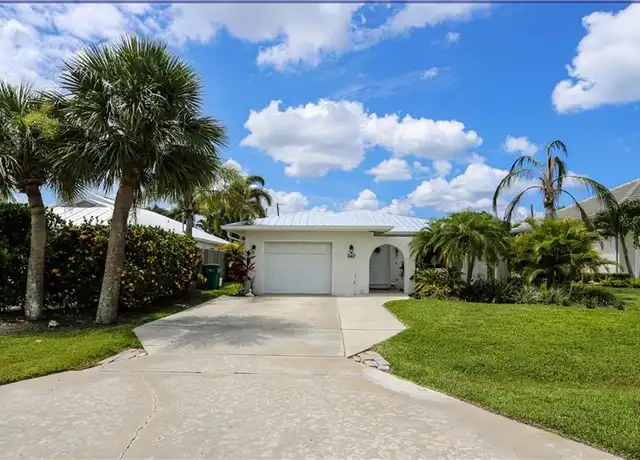 Property at 640 104th Ave N, Naples, FL, 34108, 2 beds, 2 baths, [object Object]