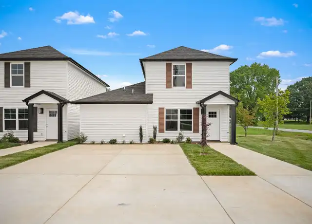 Property at 121 Mullican St, McMinnville, TN, 37110, 3 beds, 2.5 baths, [object Object]