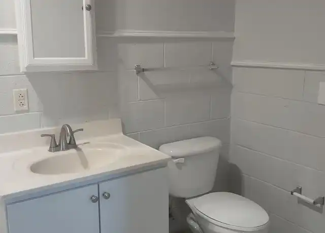 Property at 601 Bridge St Unit 112, Danville, VA, 24541, 1 bed, 1 bath, [object Object]