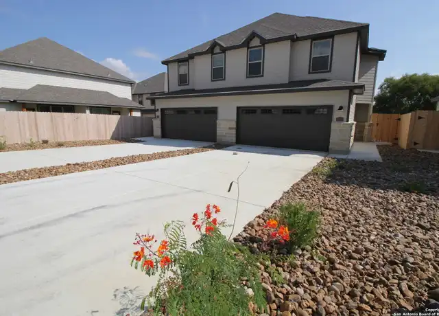 Property at 2021 Rueben Rd, New Braunfels, TX, 78130, 3 beds, 2.5 baths, [object Object]