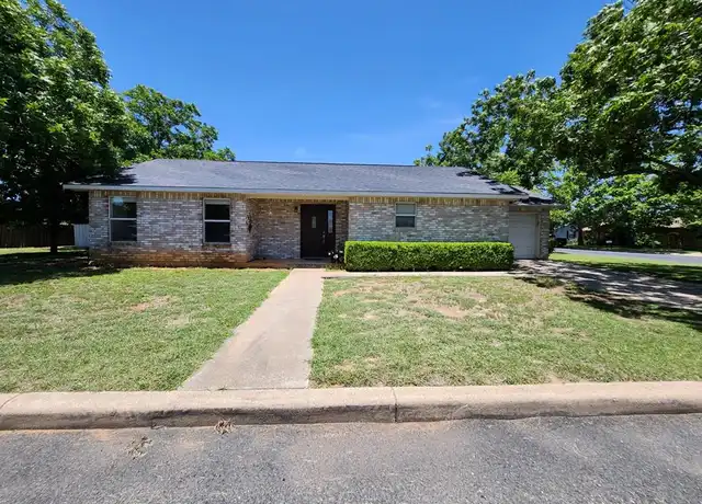 Property at 626 S Creek St, Fredericksburg, TX, 78624, 2 beds, 2 baths, [object Object]