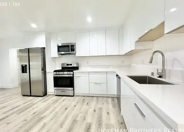 Property at 816 N Edinburgh Ave Unit 2, Los Angeles, CA, 90046, 1 bed, 1 bath, [object Object]