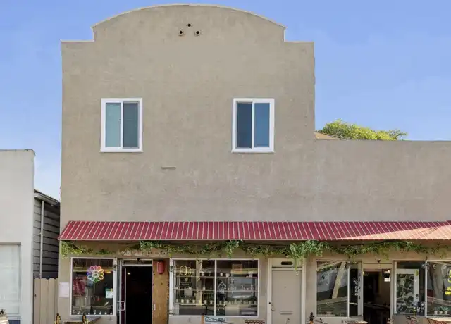 Property at 1707 Lincoln Ave Unit B, Alameda, CA, 94501, 3 beds, 2 baths, [object Object]