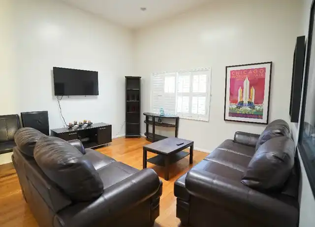 Property at 1358 W 24th St Unit 1358, Los Angeles, CA, 90007, 3 beds, 2 baths, [object Object]