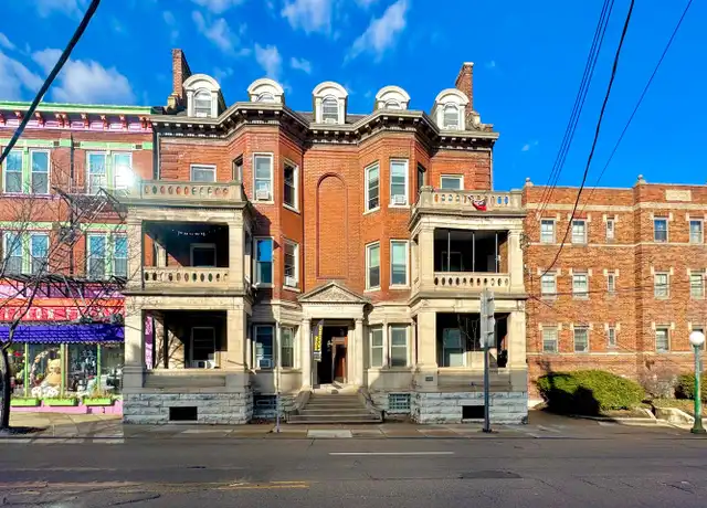 Property at 3405 Clifton Ave Unit 6, Cincinnati, OH, 45220, 3 beds, 1 bath, [object Object]