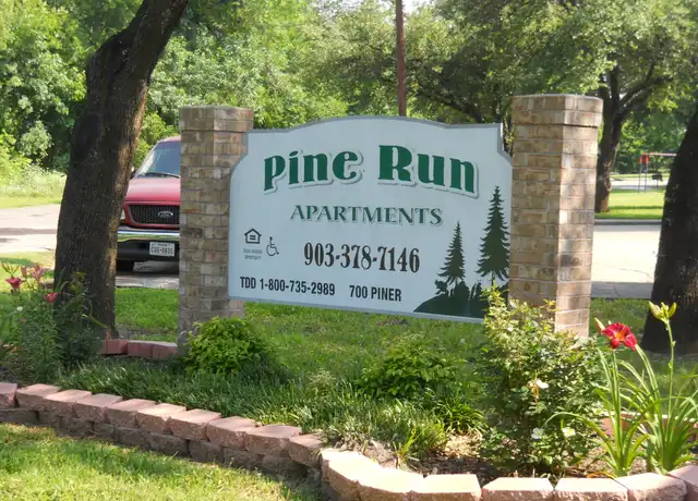 Property at 700 Piner St Unit 102, Honey Grove, TX, 75446, 2 beds, 1 bath, [object Object]
