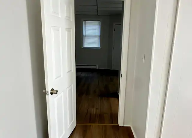 Property at 114 Clark St Unit 2, New Bedford, MA, 02740, 3 beds, 1 bath, [object Object]