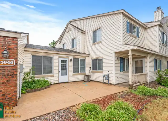 Property at 15940 Granada Ave, Saint Paul, MN, 55124, 3 beds, 2.5 baths, [object Object]
