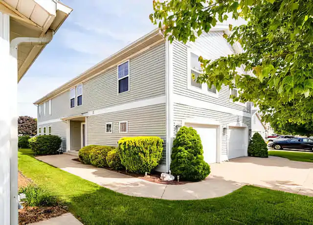 Property at 428 Island Pointe Dr, Saint Joseph, MI, 49085, 4 beds, 3 baths, [object Object]