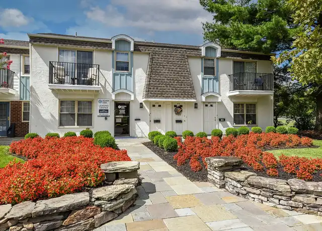 Property at Heather Ridge Apartments - 454 Heather Dr N, Mantua Township, NJ, 08051, 1-2 bed, 1 bath, [object Object]
