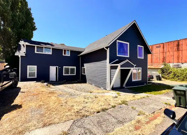 Property at 100 Commercial St Unit 01, Gardiner, OR, 97441, 1 bed, 1 bath, [object Object]