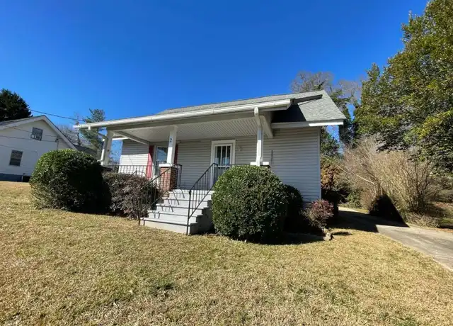 Property at 2 Highland St, Gainesville, GA, 30501, 2 beds, 1 bath, [object Object]