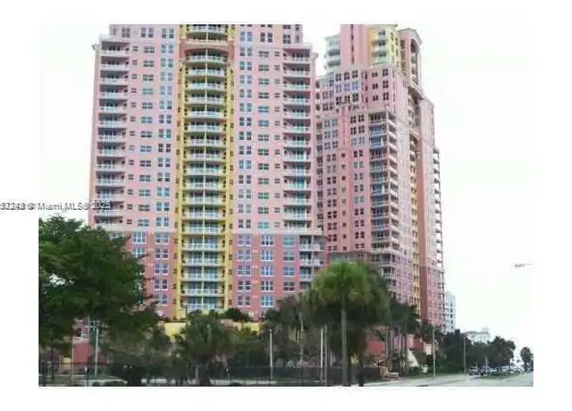 Property at 2100 N Ocean Blvd Unit 9E, Fort Lauderdale, FL, 33305, 2 beds, 2 baths, [object Object]