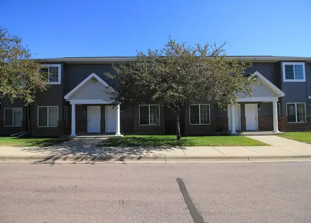 Property at Arrow Ridge Town Homes - 1800 Mulberry Ave, Brandon, SD, 57005, 2 beds, 1.5 baths, [object Object]