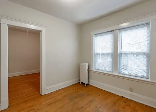 Property at 901 Summit Ave S Unit 905-04, Minneapolis, MN, 55403, 1 bed, 1 bath, [object Object]