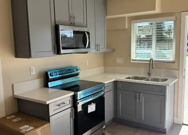 Property at 921 E 6th St Unit 921, Pomona, CA, 91766, 2 beds, 1 bath, [object Object]