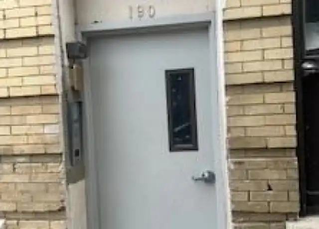 Property at 104 President St Unit 8, Passaic, NJ, 07055, 2 beds, 1 bath, [object Object]