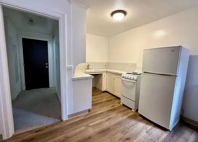 Property at Devoe Apartments - 5234 University Way NE, Seattle, WA, 98105, 0 beds, 1 bath, [object Object]