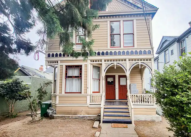 Property at 2332 Fulton St, Berkeley, CA, 94704, 4 beds, 1.5 baths, [object Object]